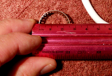 Measure diameter of clamp